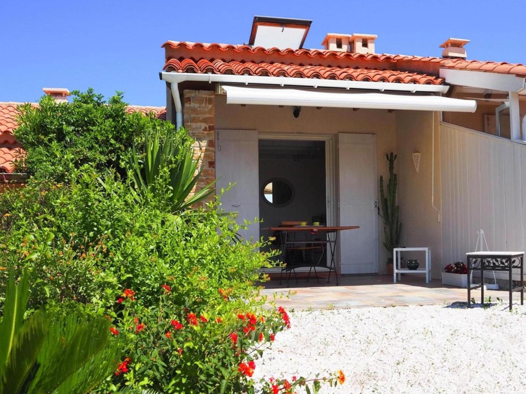 Pretty Tiny House With Sea View, Le Lavandou Eksteriør bilde